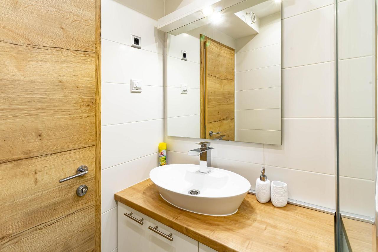 Apartments Marinici Rijeka - With Private Parking Dış mekan fotoğraf