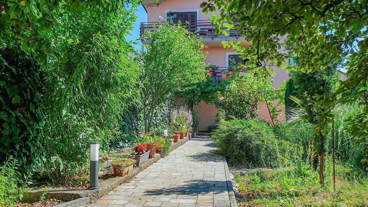 Apartments Marinici Rijeka - With Private Parking Dış mekan fotoğraf